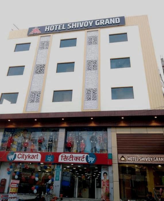 Hotel Shivoy Grand Váránaszi Kültér fotó